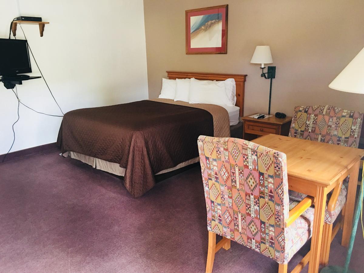 Redwood Arms Motel Paonia Екстериор снимка